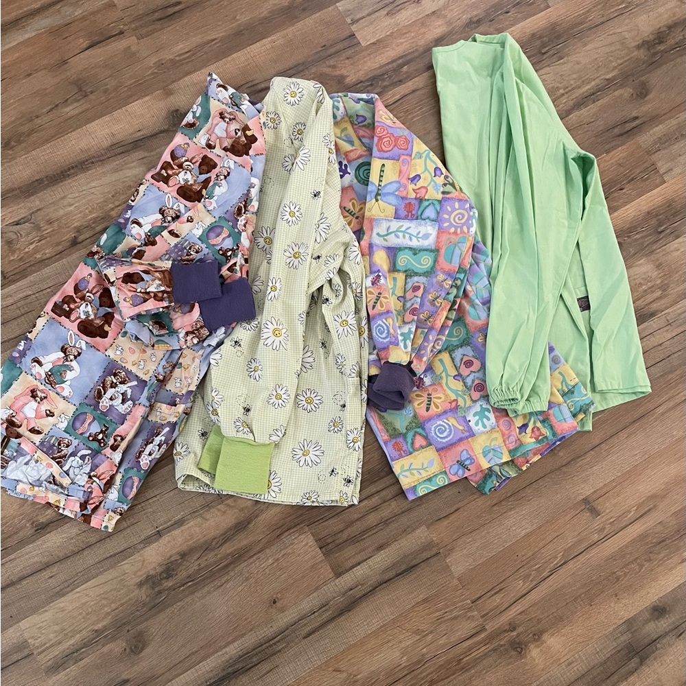 Scrub Jacket Lot of 4